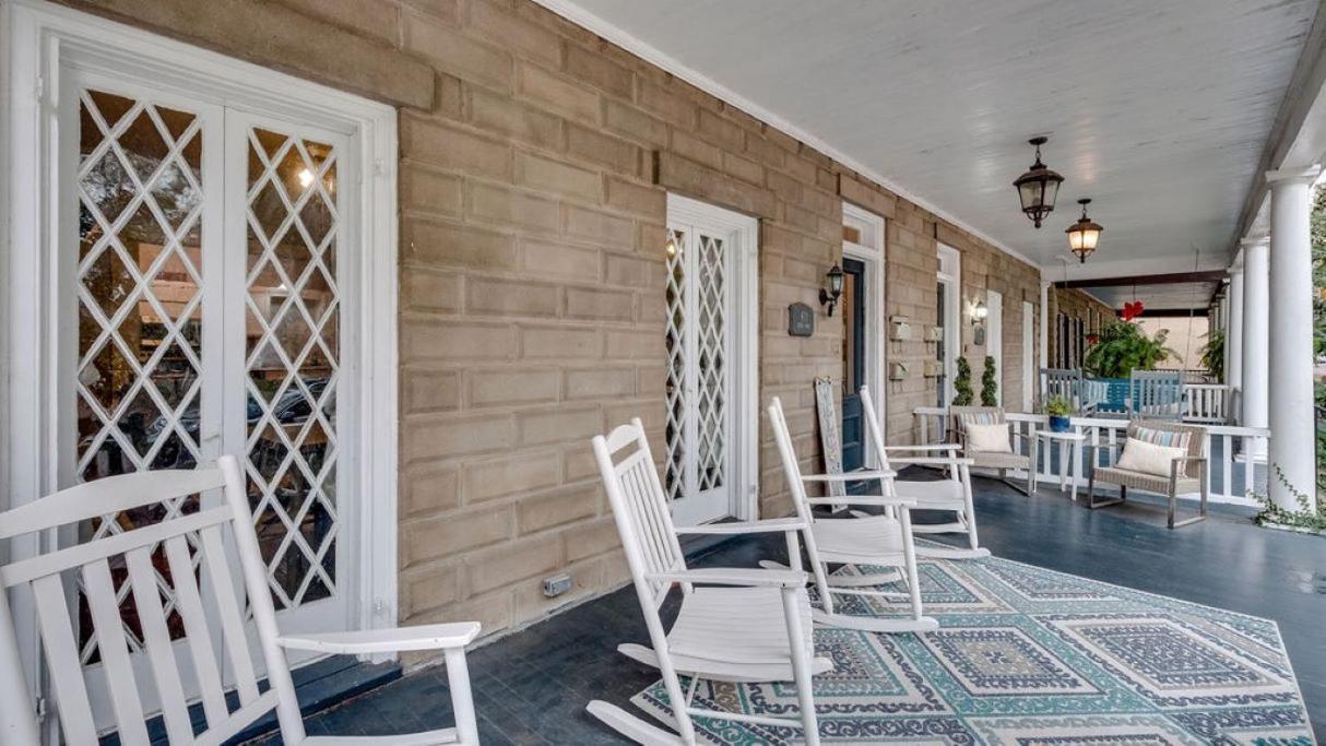Comfortable Escape In Historic Downtown Σαβάνα Εξωτερικό φωτογραφία