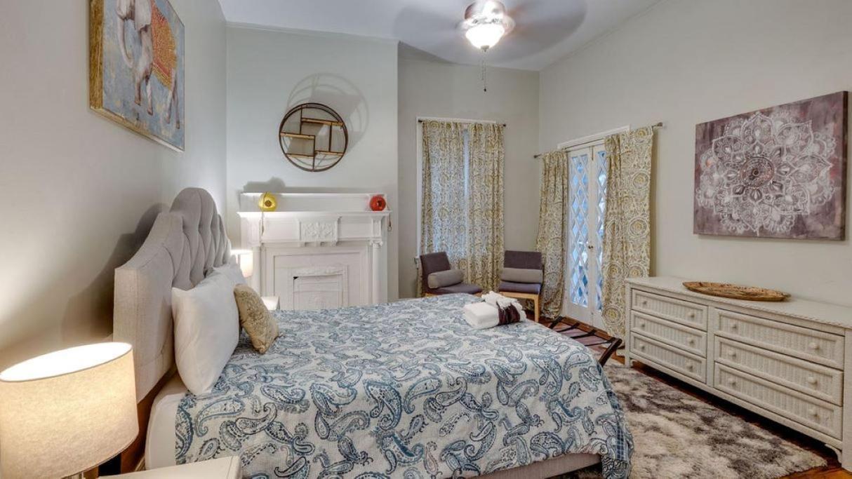 Comfortable Escape In Historic Downtown Σαβάνα Εξωτερικό φωτογραφία